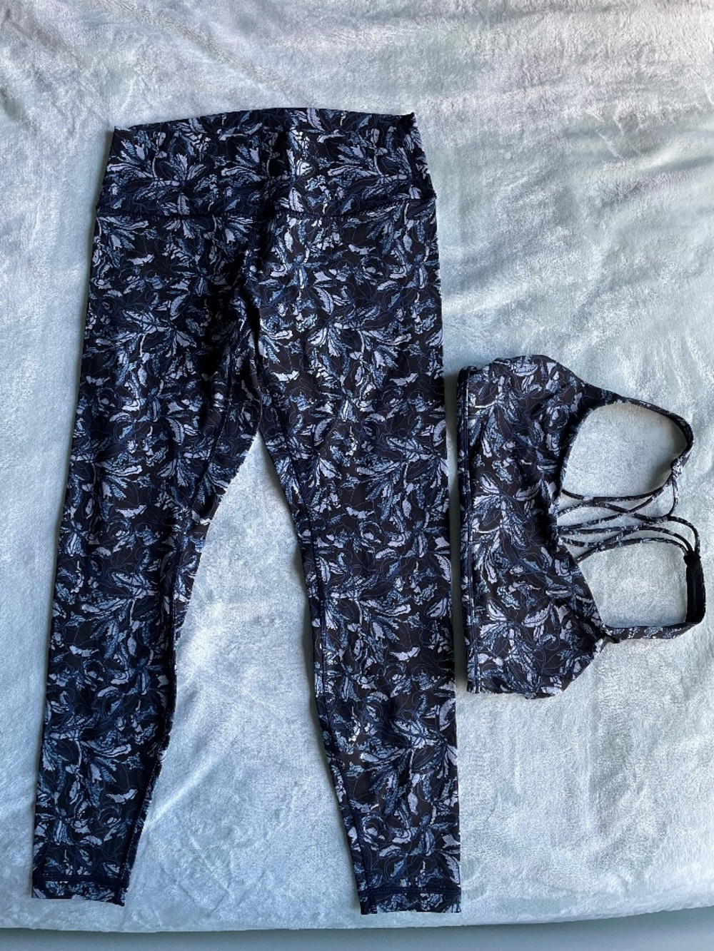 Lululemon Embellished Multi Set